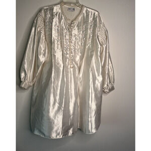 Komar Satin Button Nightshirt Nightgown Medium? White Pleats Floral Front